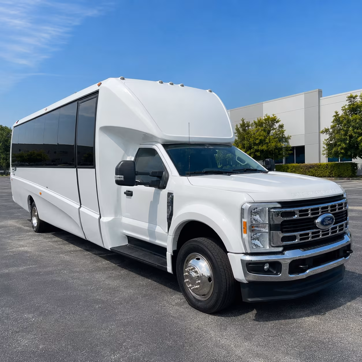employee shuttle buses for federal way commuters and corporate campuses
