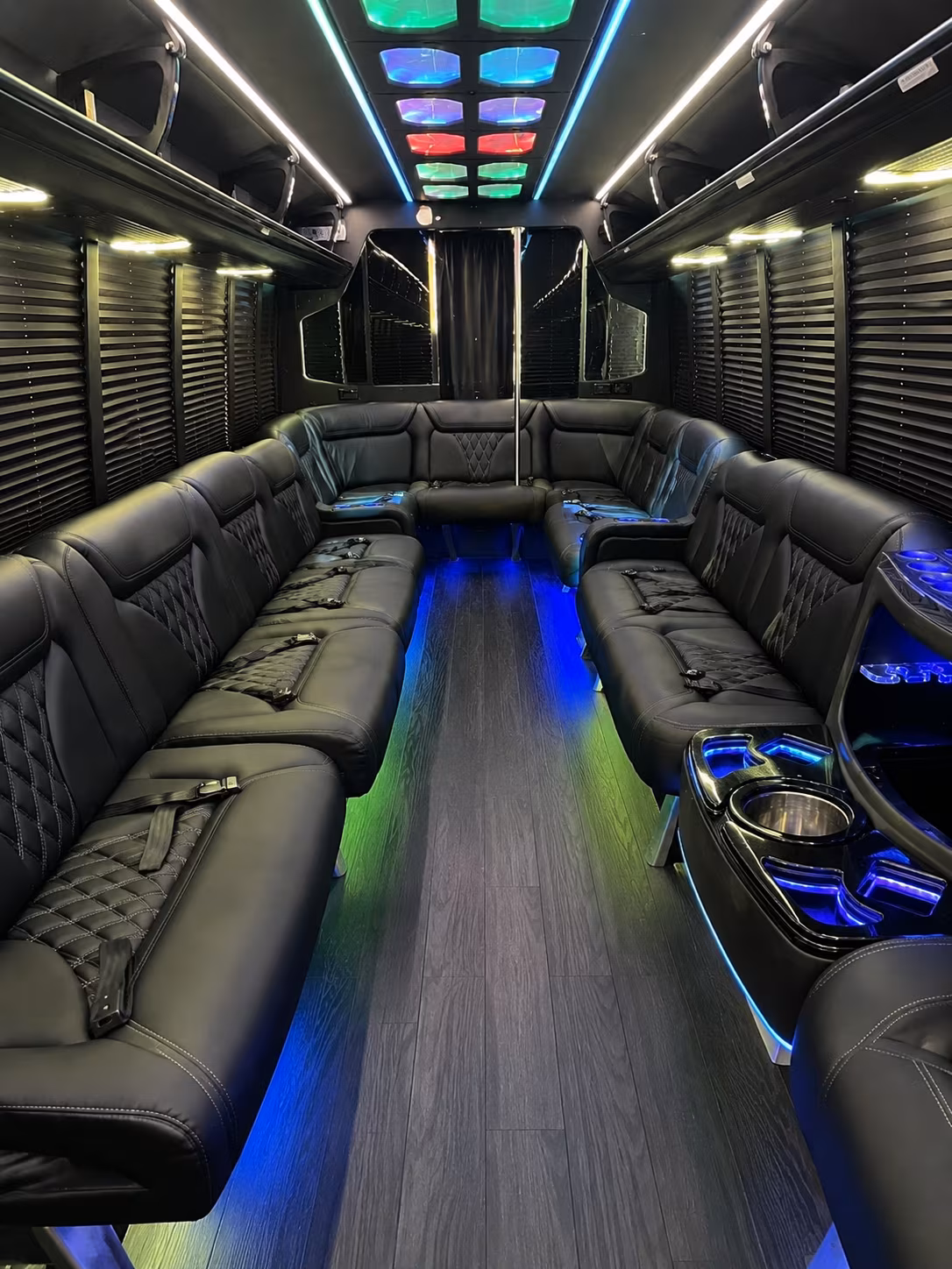 federal way 20 passenger party bus interior