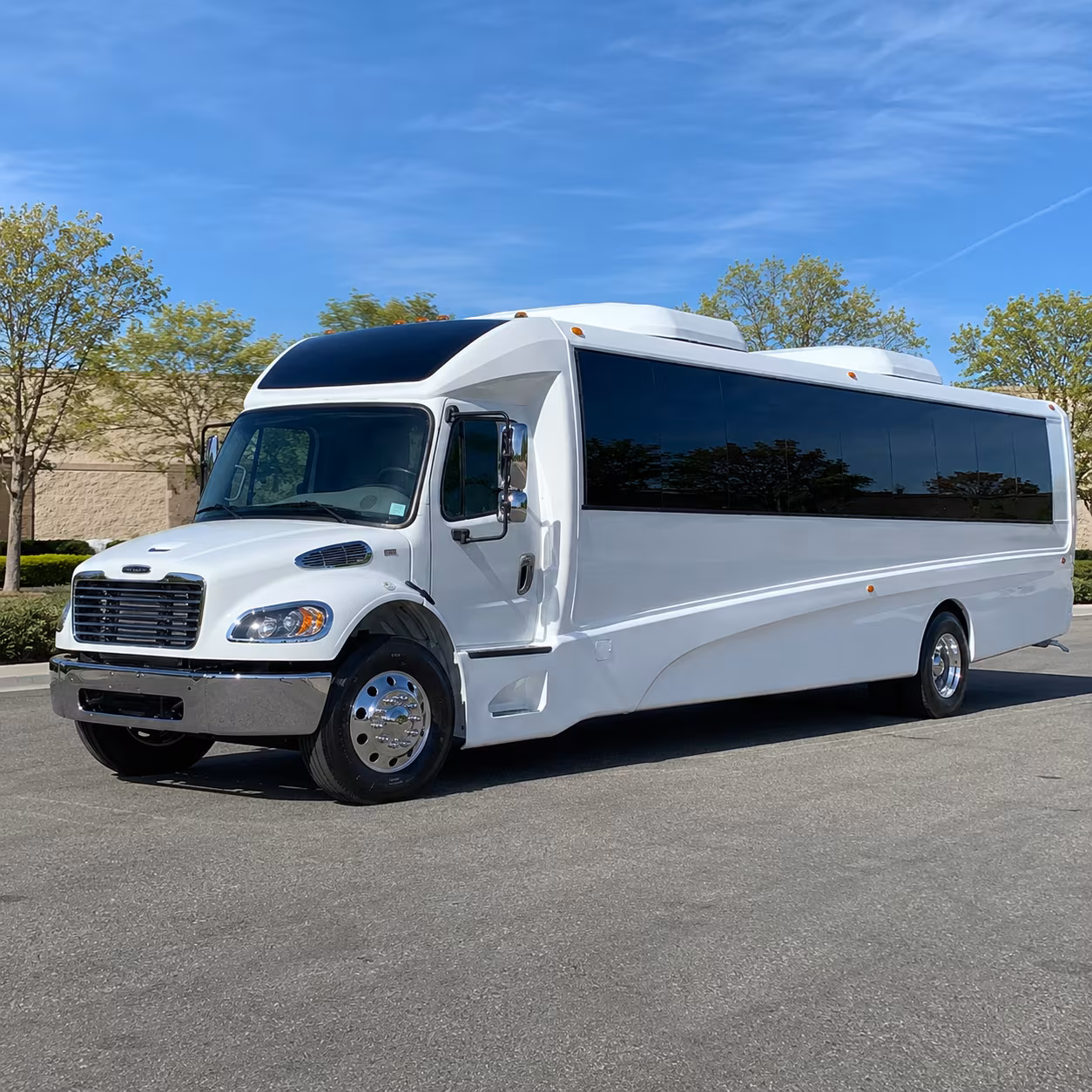 federal way 28 passenger minibus