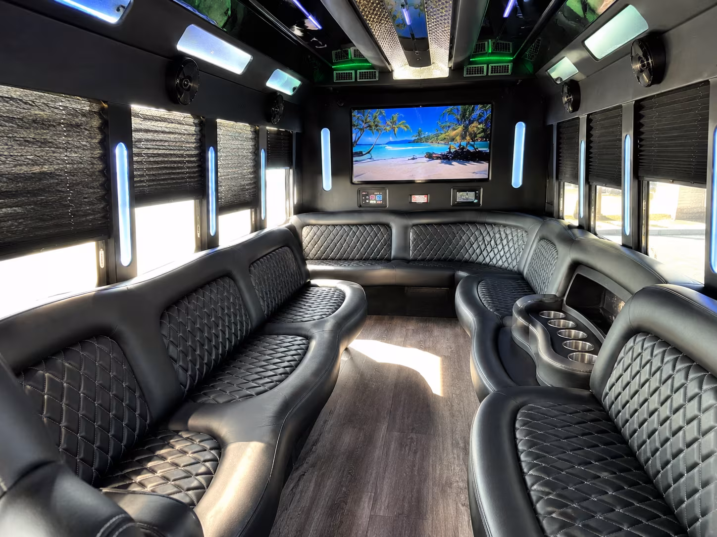 federal way holiday party bus rental