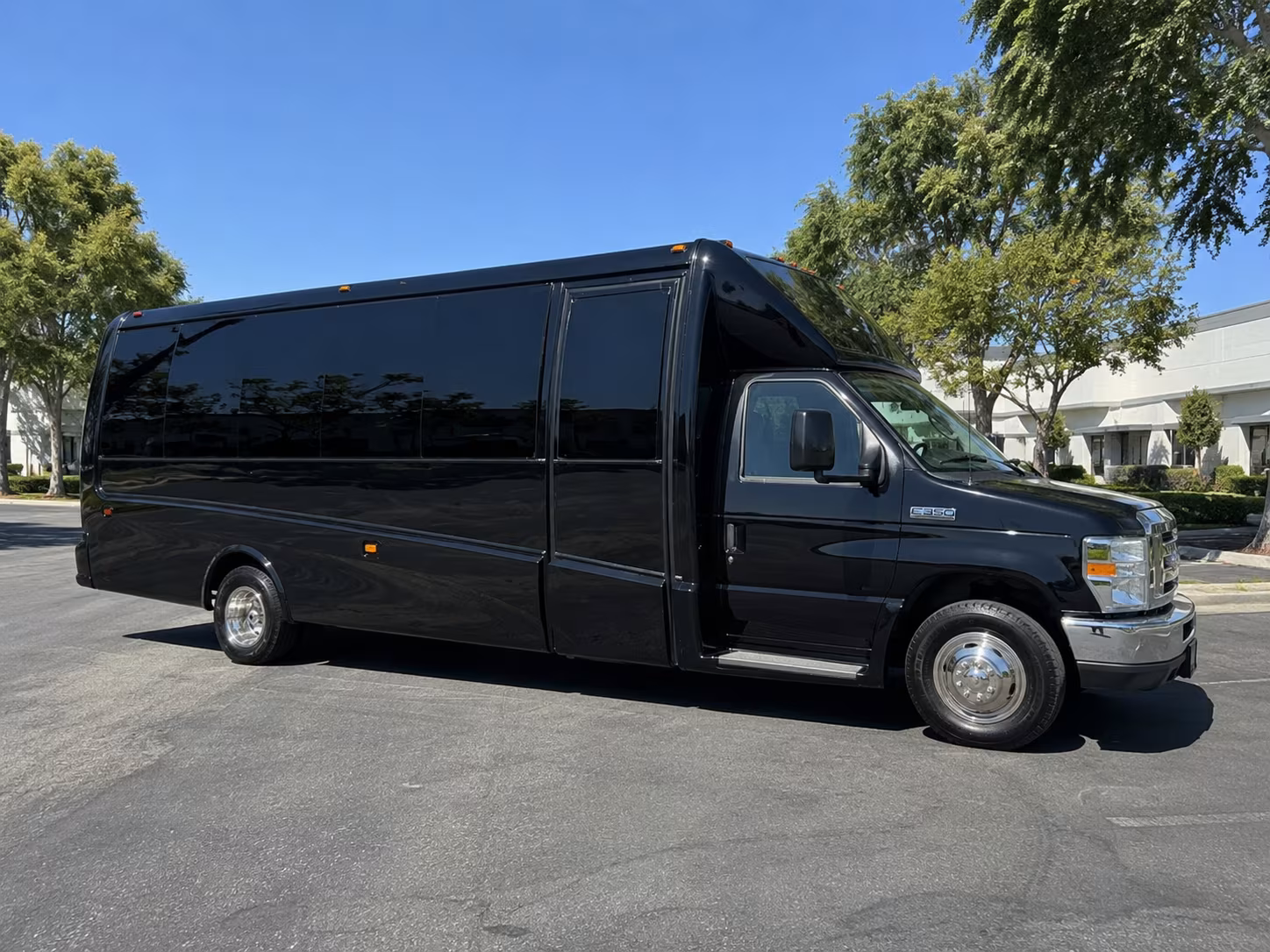 federal way new years eve party bus rental