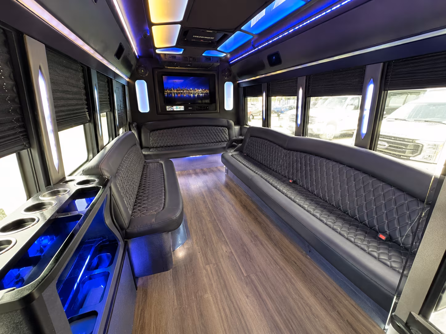 party bus rentals for federal way prom night on your schedule
