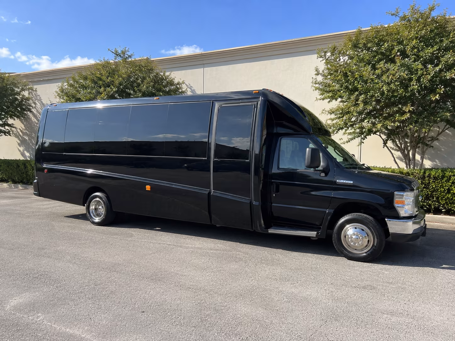 party buses for bachelorette wine tours from federal way