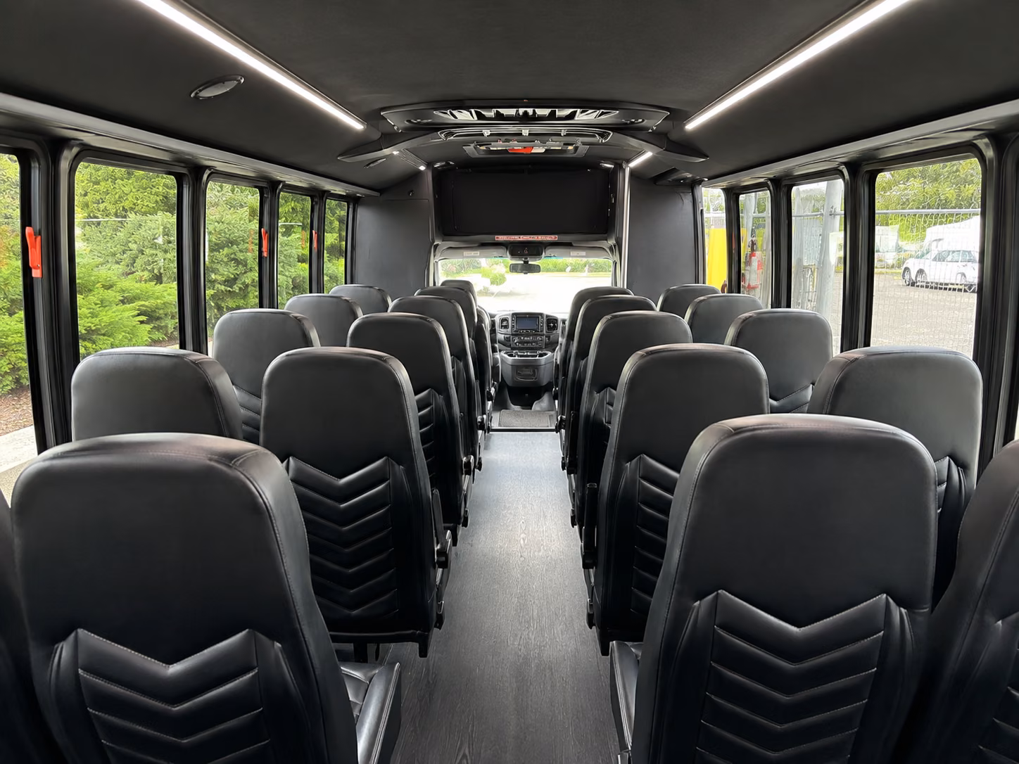 prom bus rentals from federal way to tacoma and the south sound