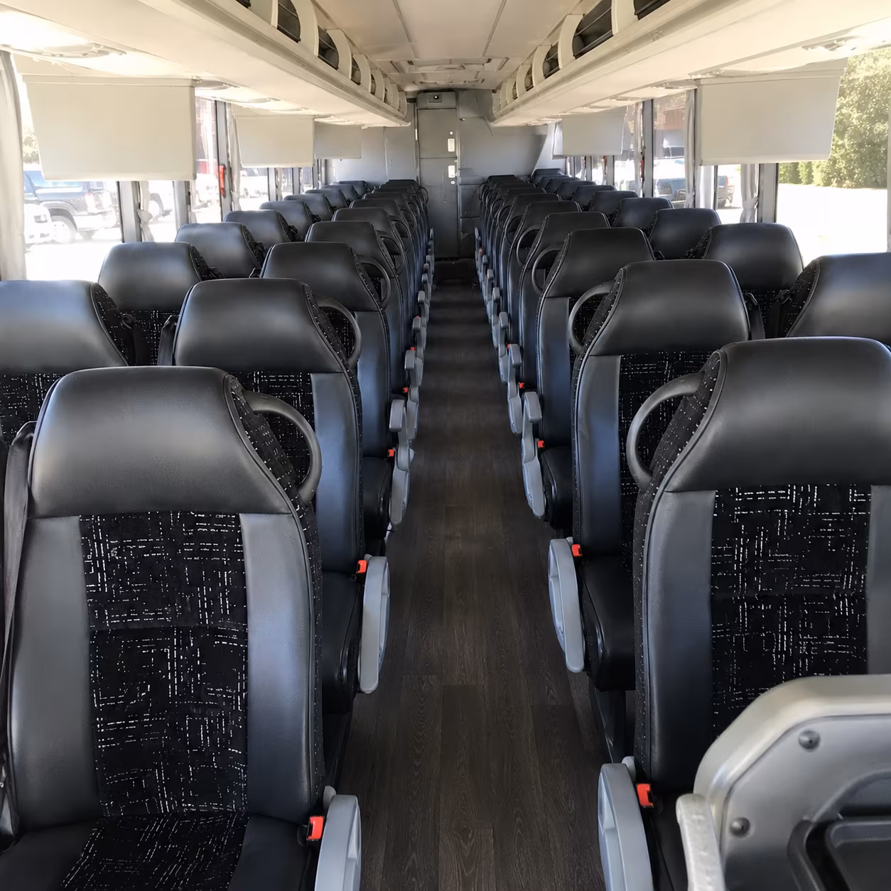 weekly worship shuttle buses for federal way congregations